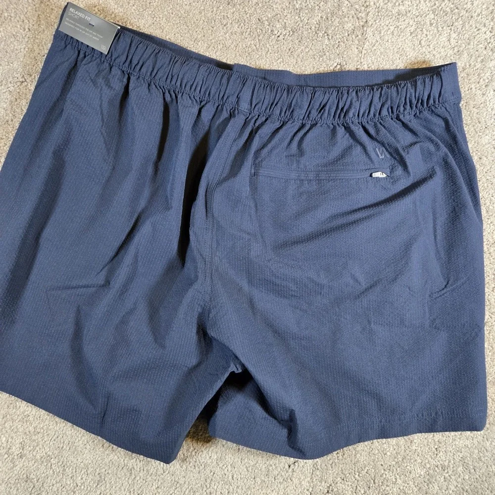 VRST Men's Relaxed Fit Shorts Size XL 5 Inch Inseam Navy Blue NWT